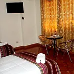 Hotel Wayra