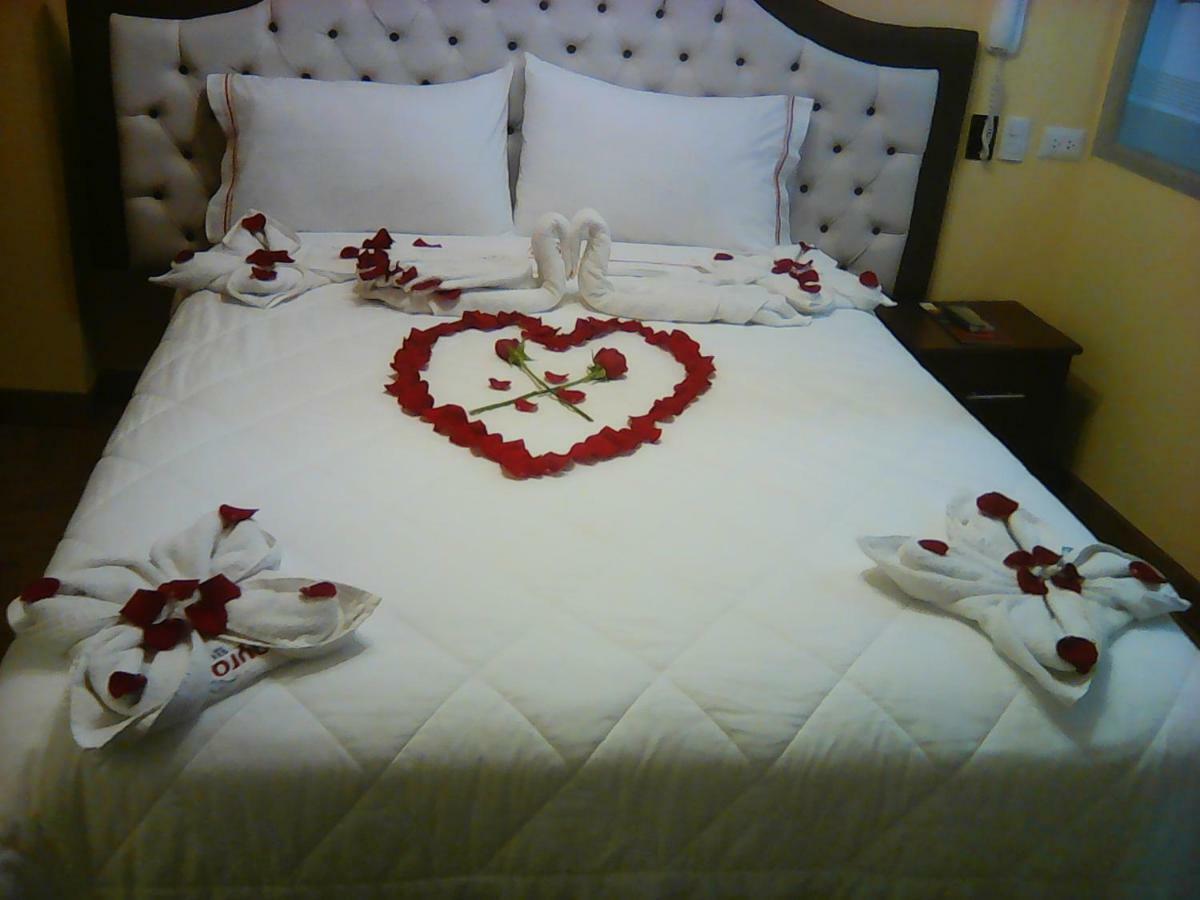 Hotel Wayra 4*